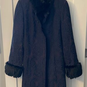 Elegant Black Textured Women's Coat